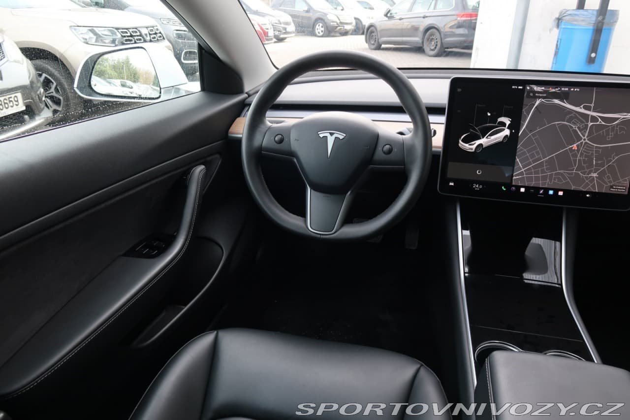 2020 Tesla Model 3 - 7