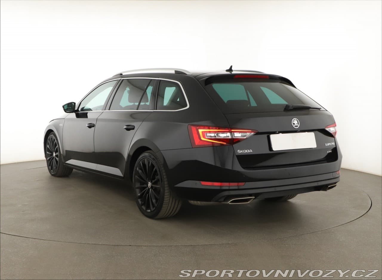 2019 Škoda Superb - 4