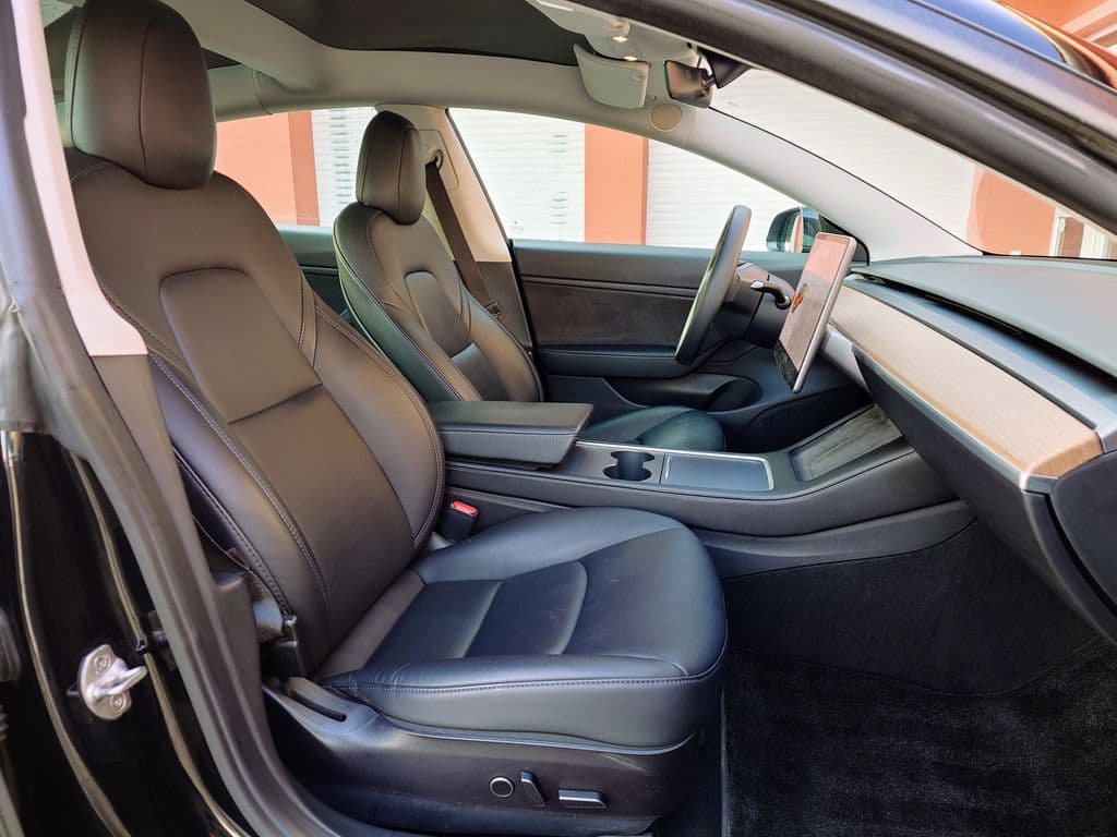 2021 Tesla Model 3 - 11