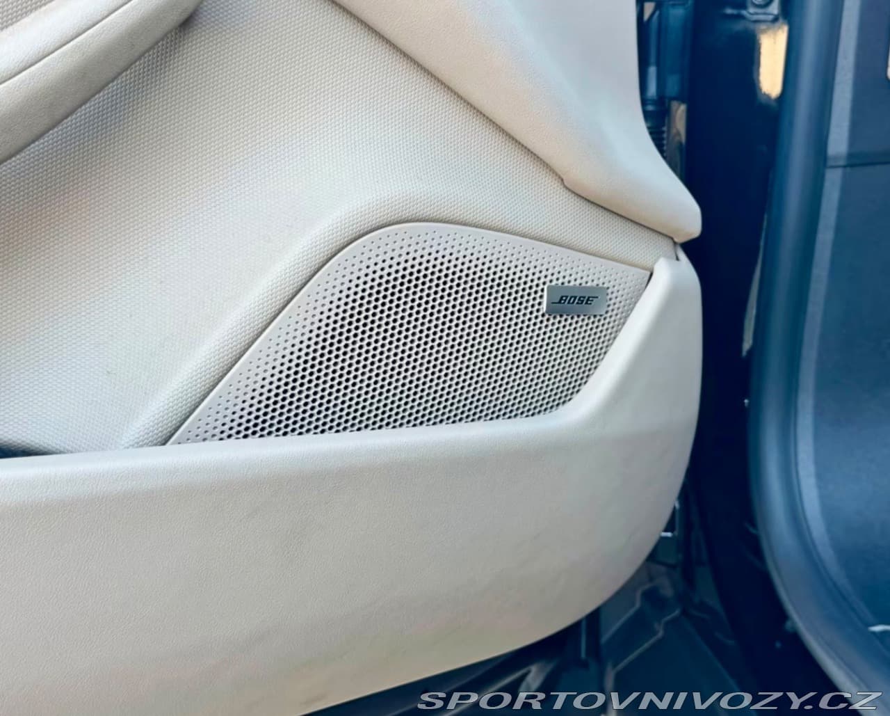 2021 Porsche Taycan - 18