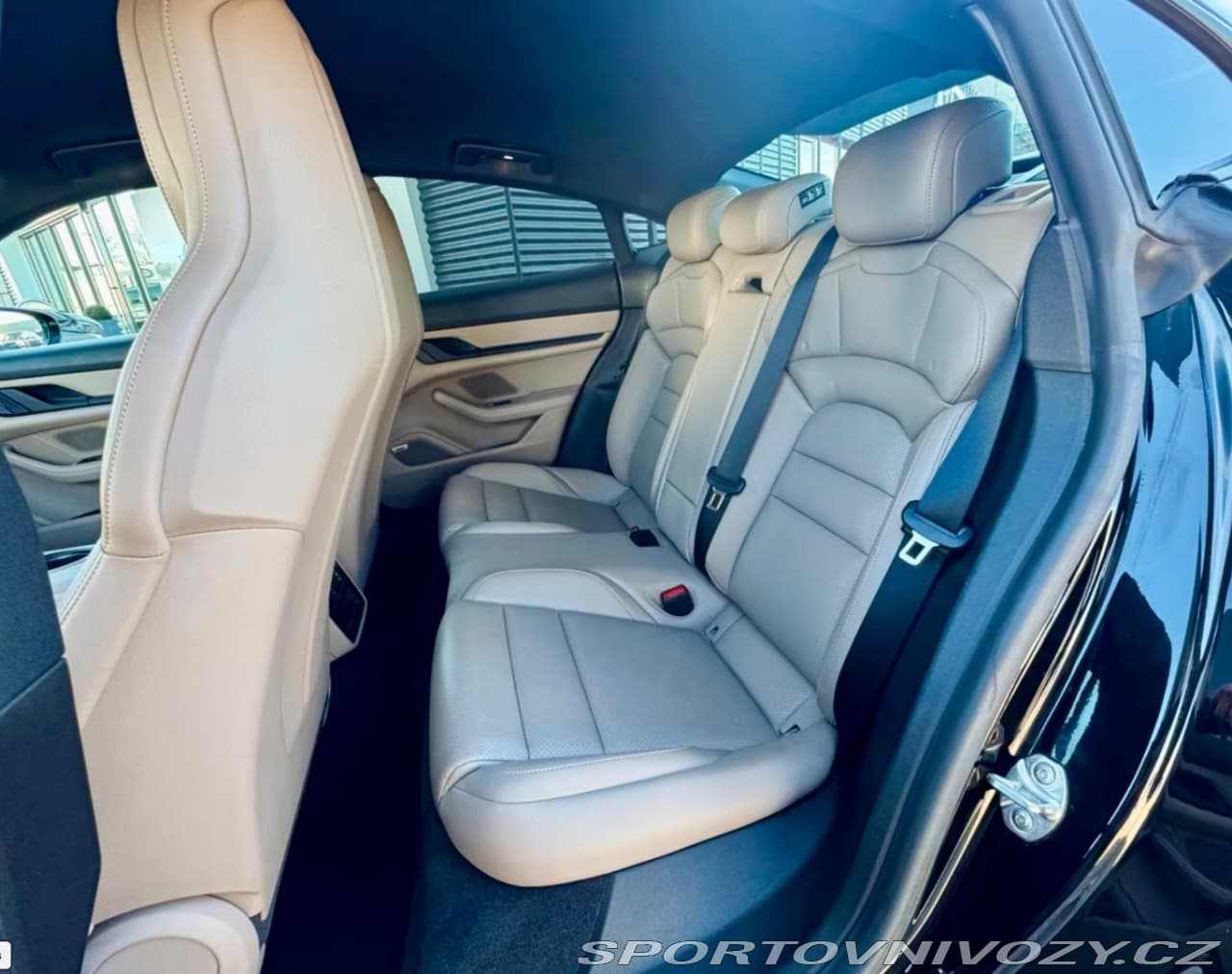 2021 Porsche Taycan - 20