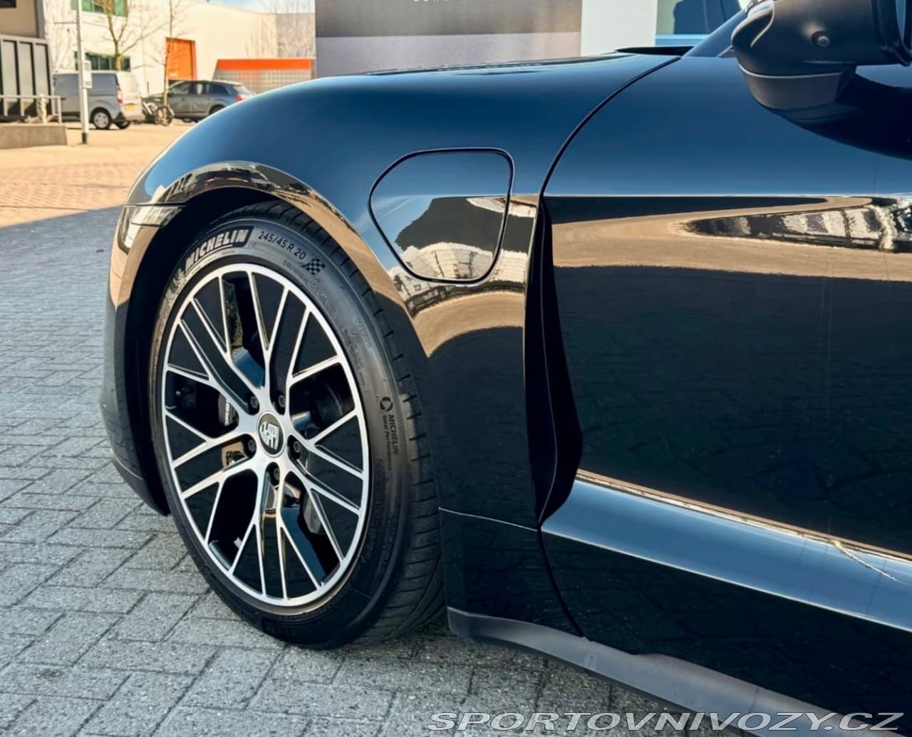 2021 Porsche Taycan - 9