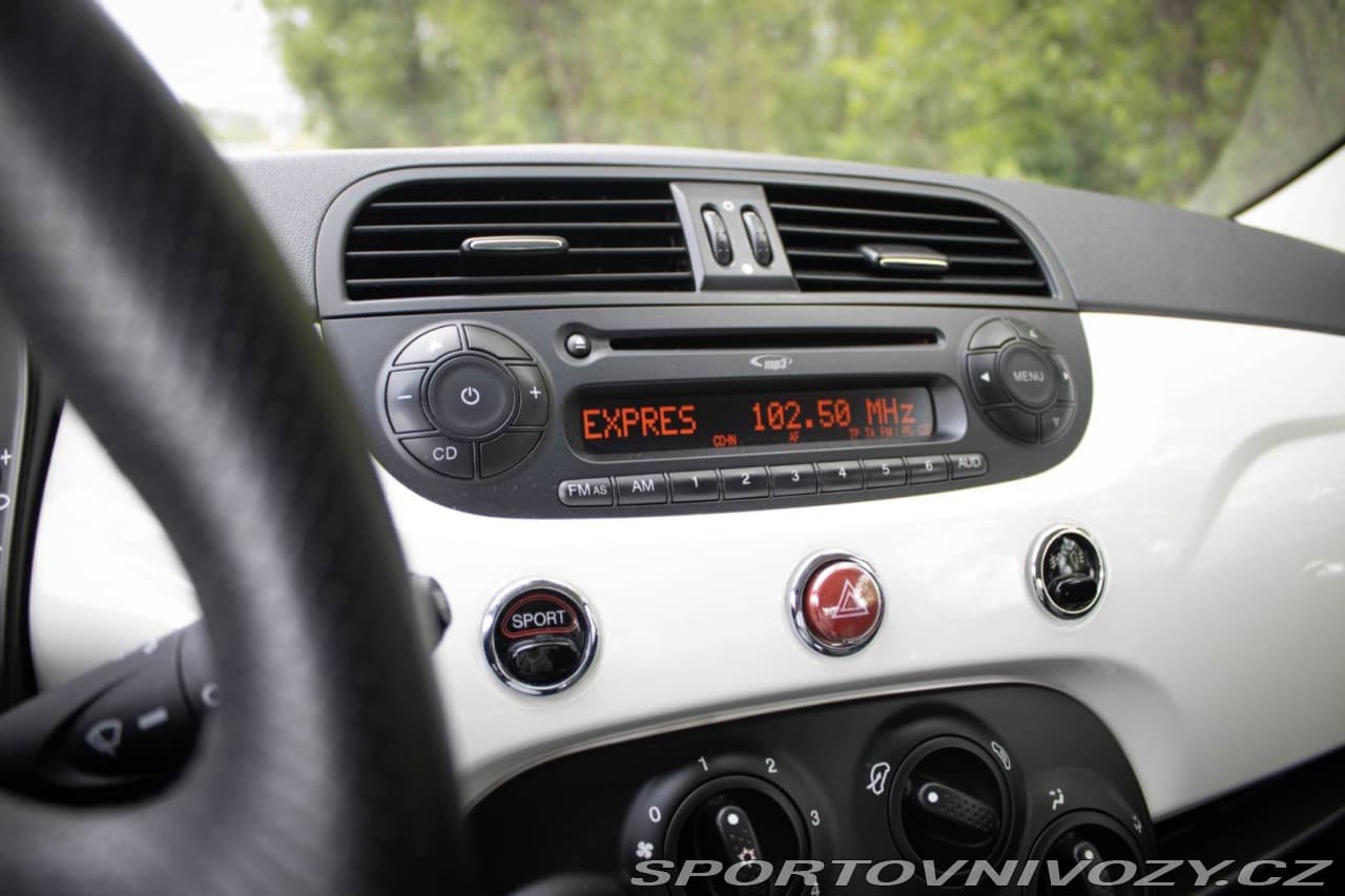 2011 Fiat 500 - 15