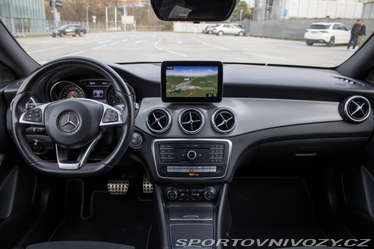 2018 Mercedes-Benz CLA - 20