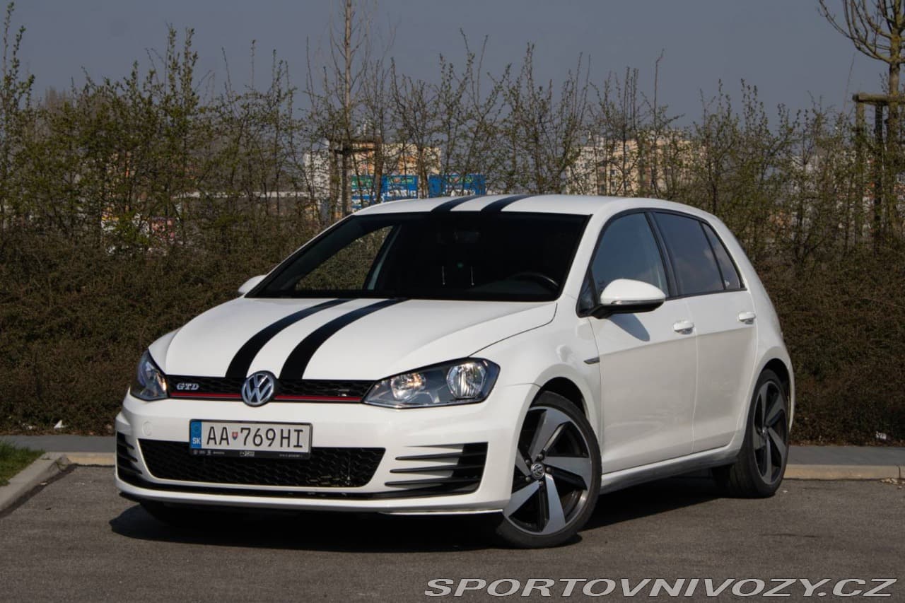 2016 Volkswagen GOLF