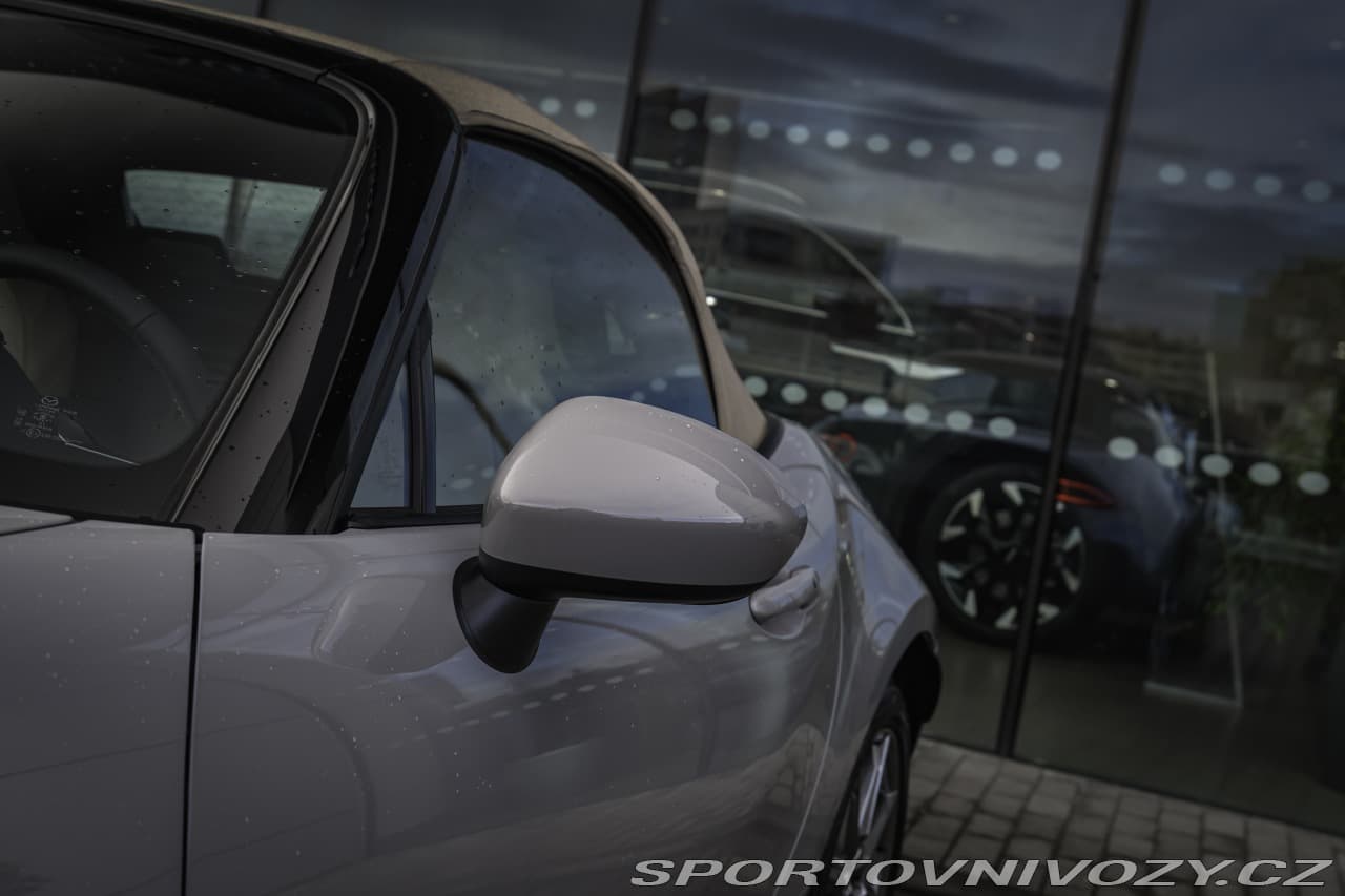 2026 Mazda MX-5 - 10