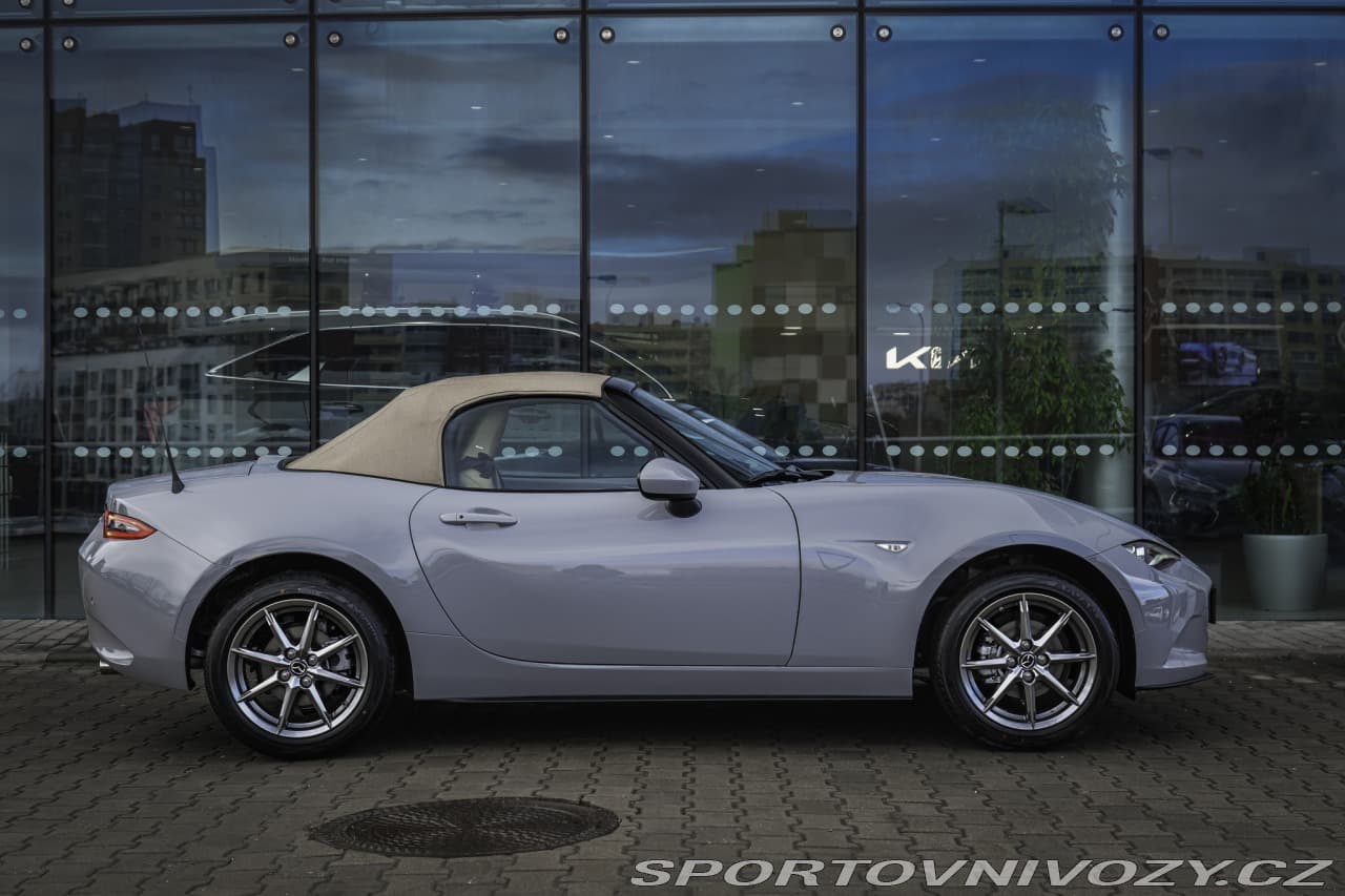 2026 Mazda MX-5 - 11