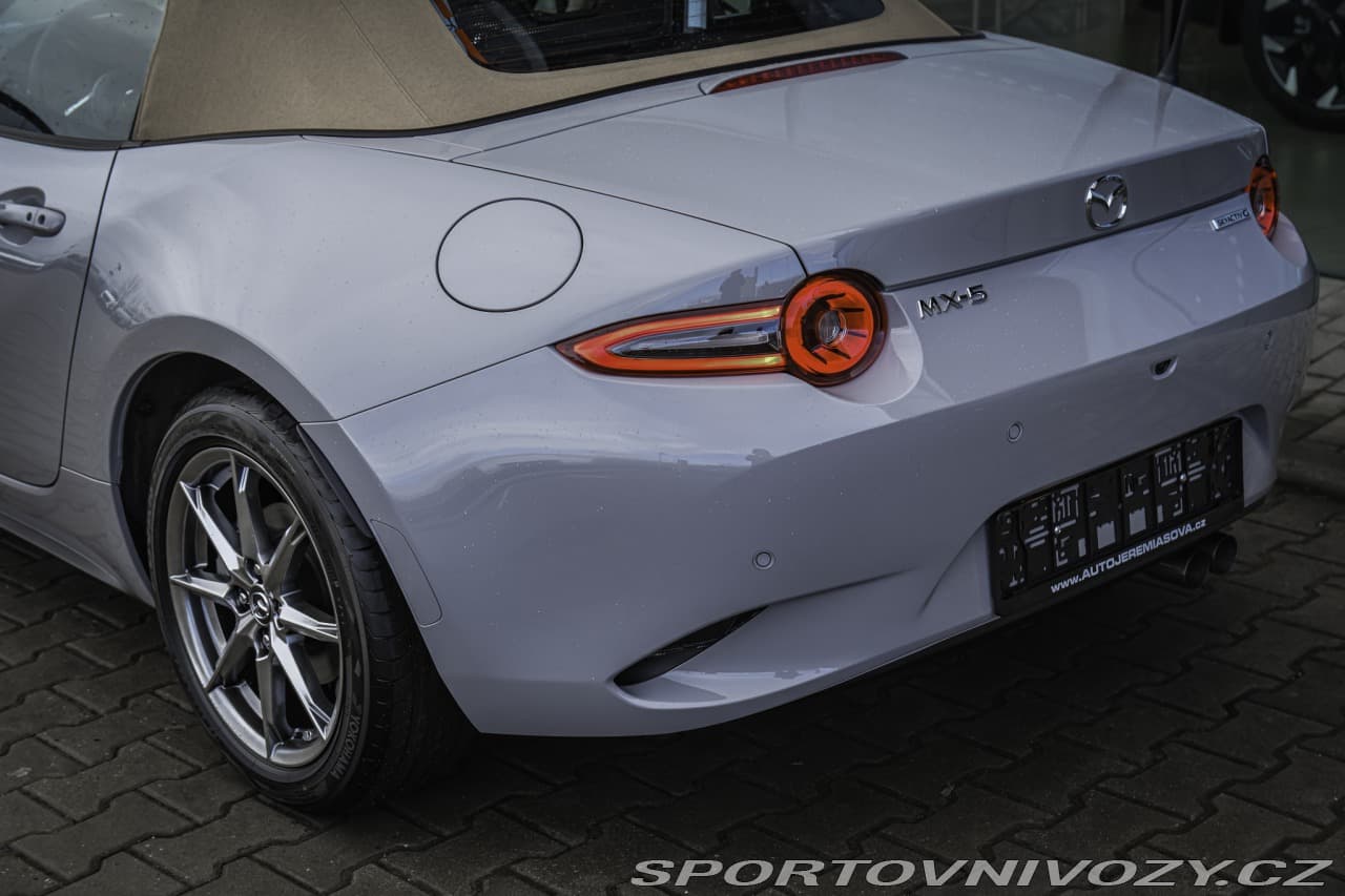 2026 Mazda MX-5 - 4