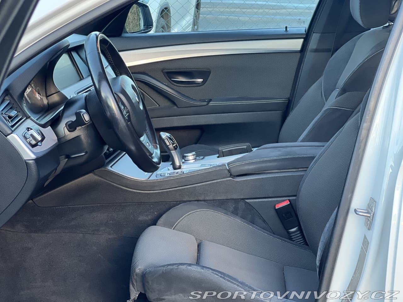 2012 BMW 5-SERIES - 11