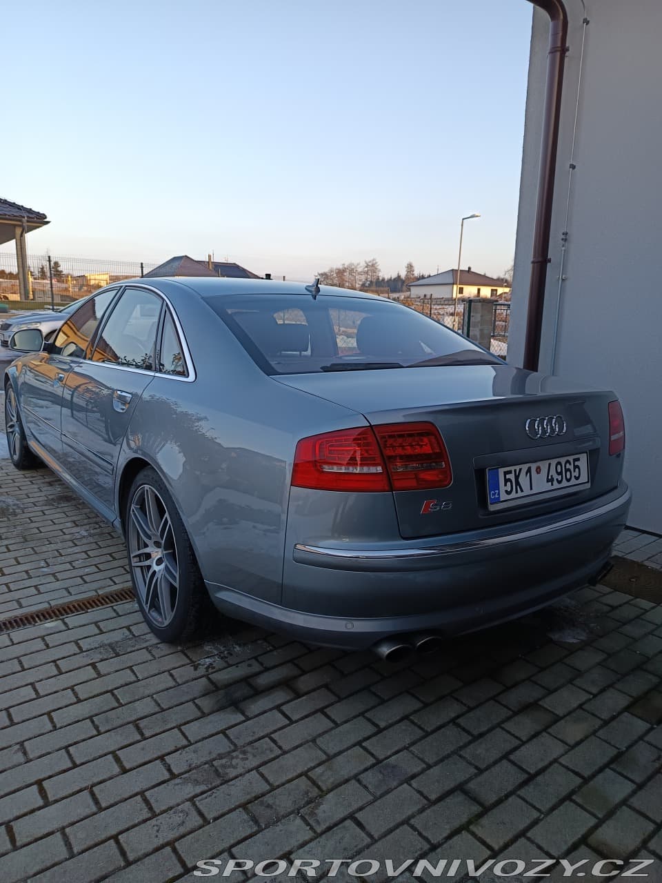 2008 Audi S8 - 2