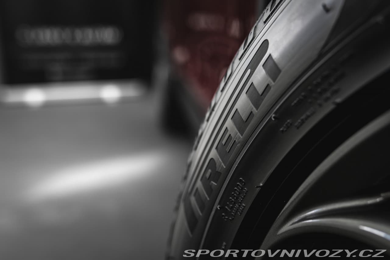2018 Alfa Romeo STELVIO - 6