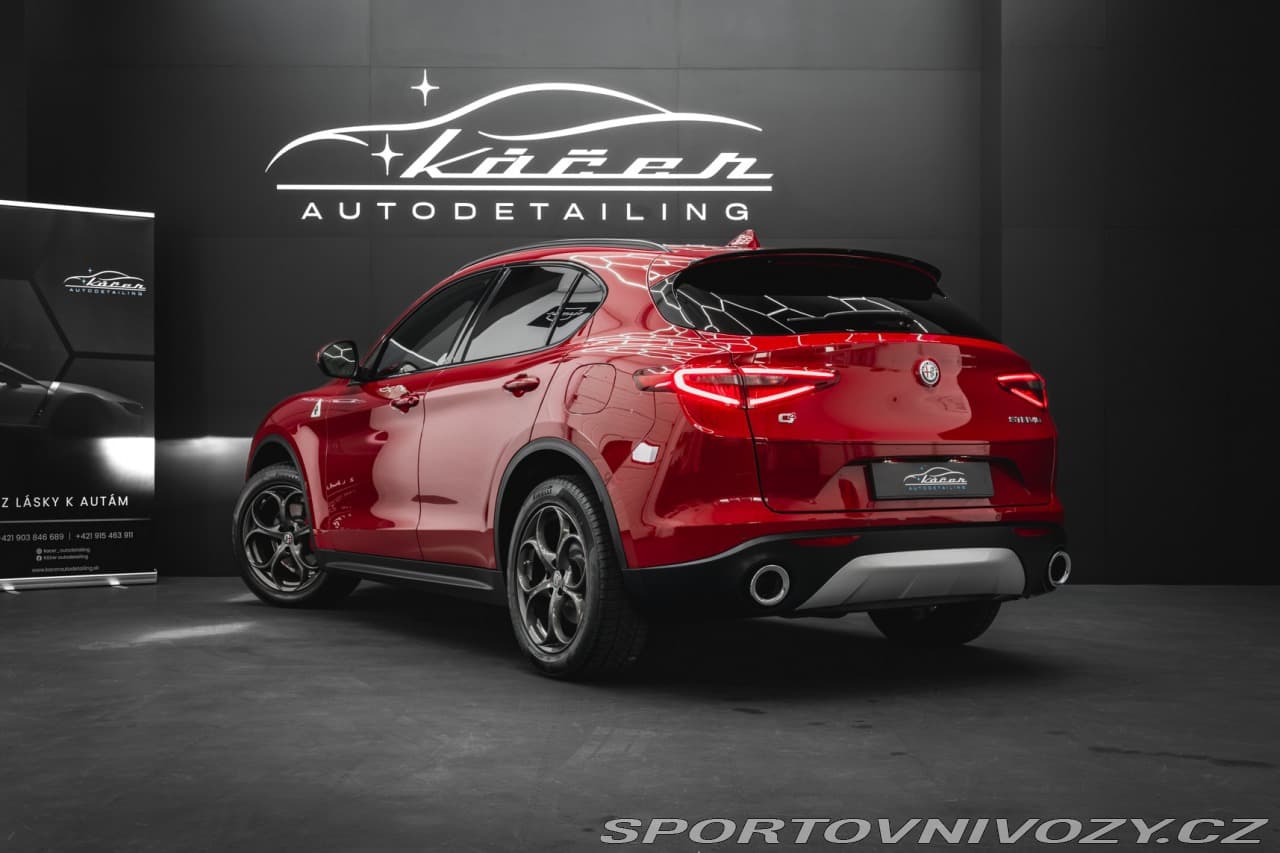 2018 Alfa Romeo STELVIO - 8