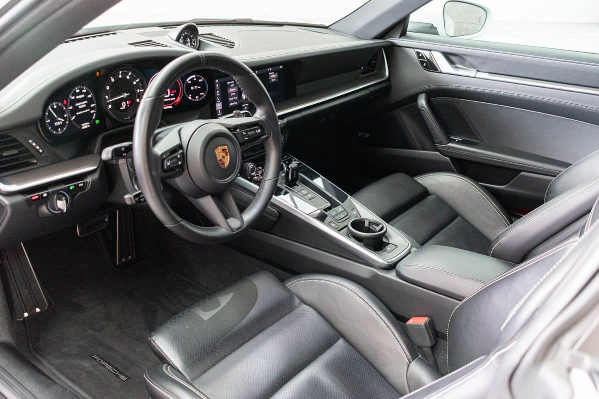 2019 Porsche 911 - 10