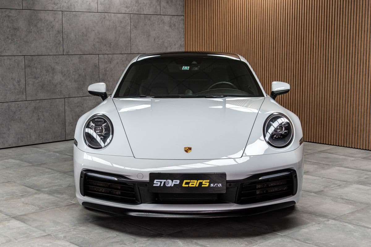 2019 Porsche 911 - 2