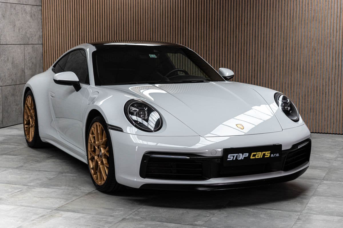 2019 Porsche 911 - 3