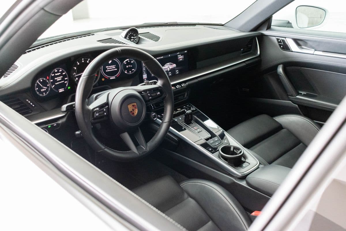 2019 Porsche 911 - 9