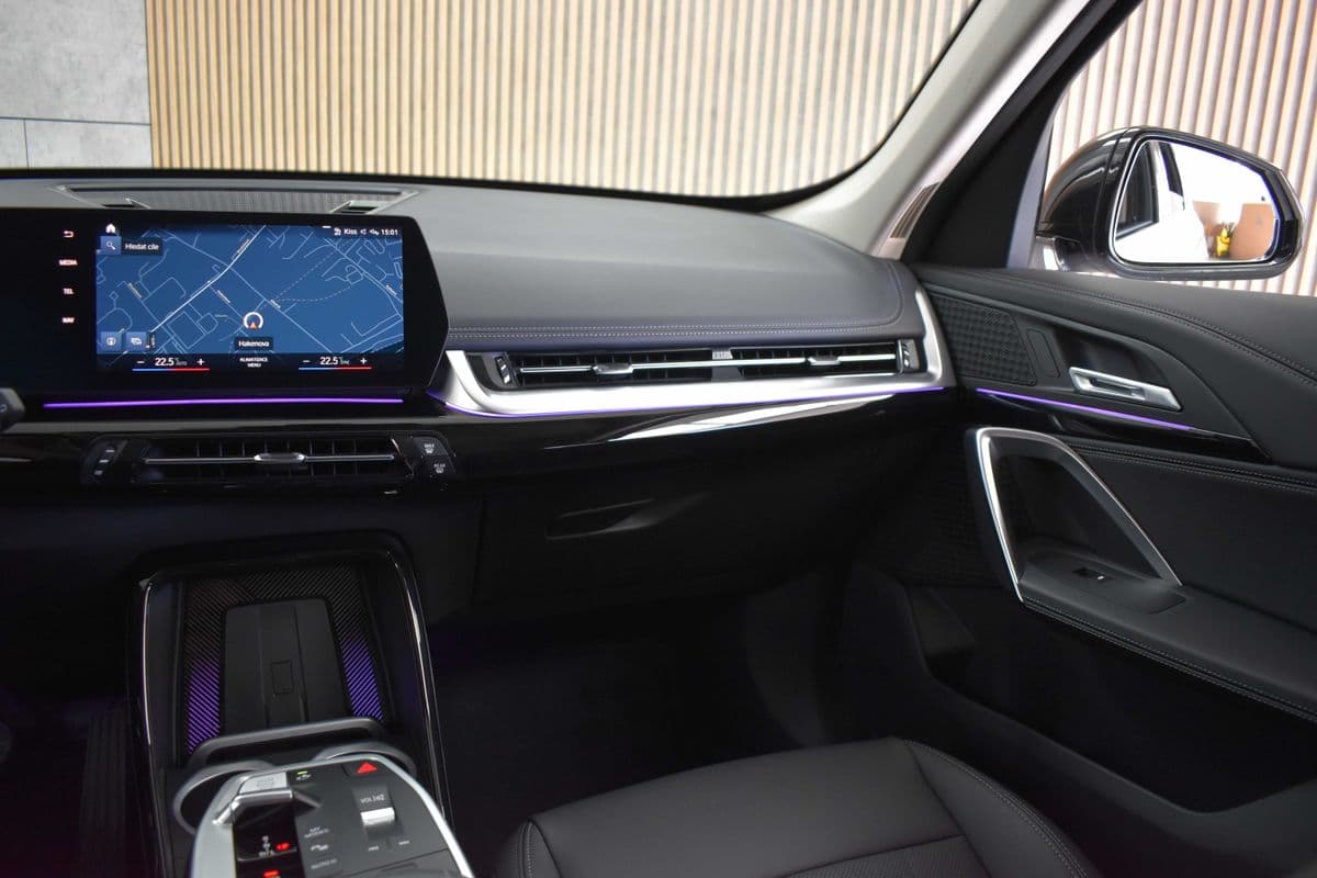 2023 BMW X1 - 11