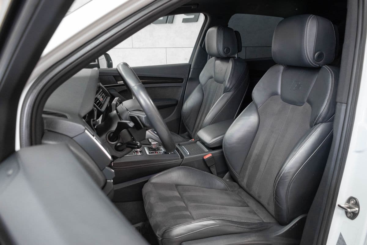 2020 Audi SQ5 - 11