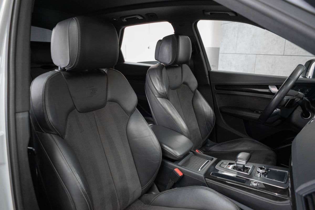 2020 Audi SQ5 - 12