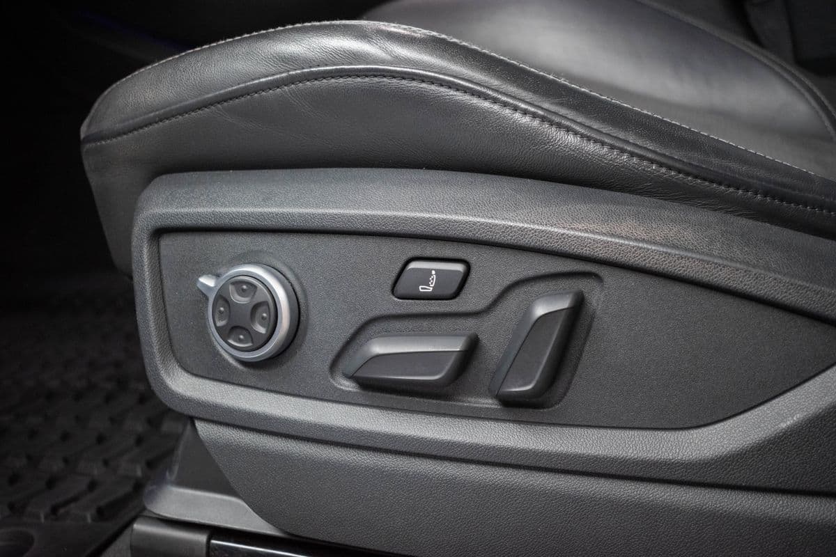 2020 Audi SQ5 - 18