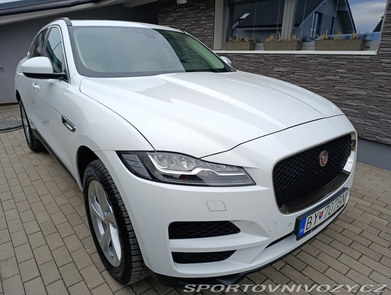 2020 Jaguar F-PACE - 2