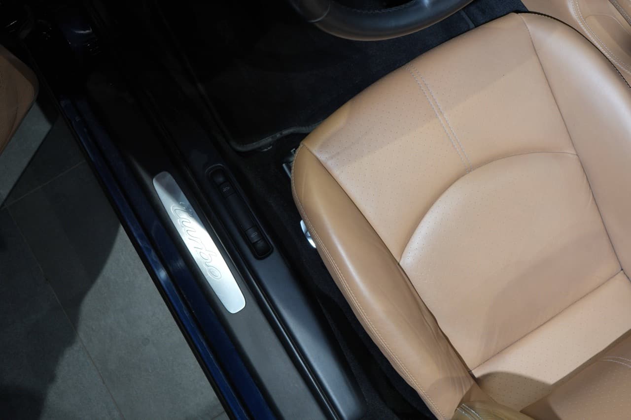 2008 Porsche 911 - 17