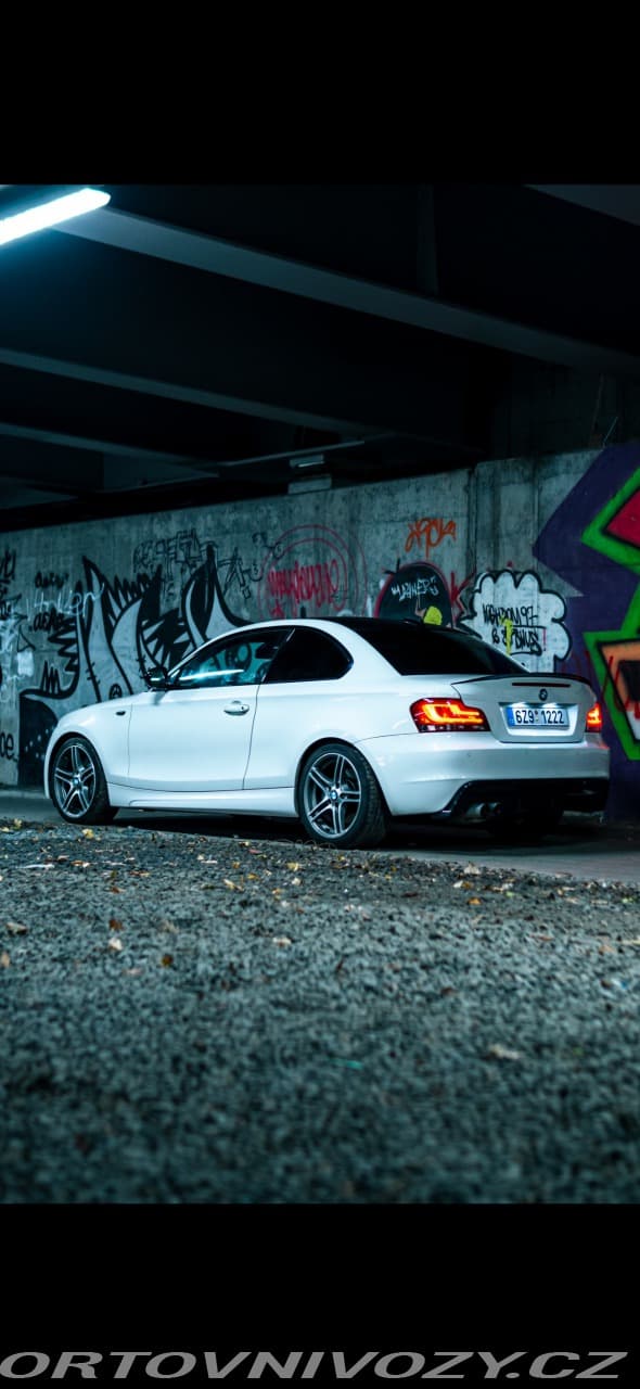 2011 BMW 1-SERIES - 2