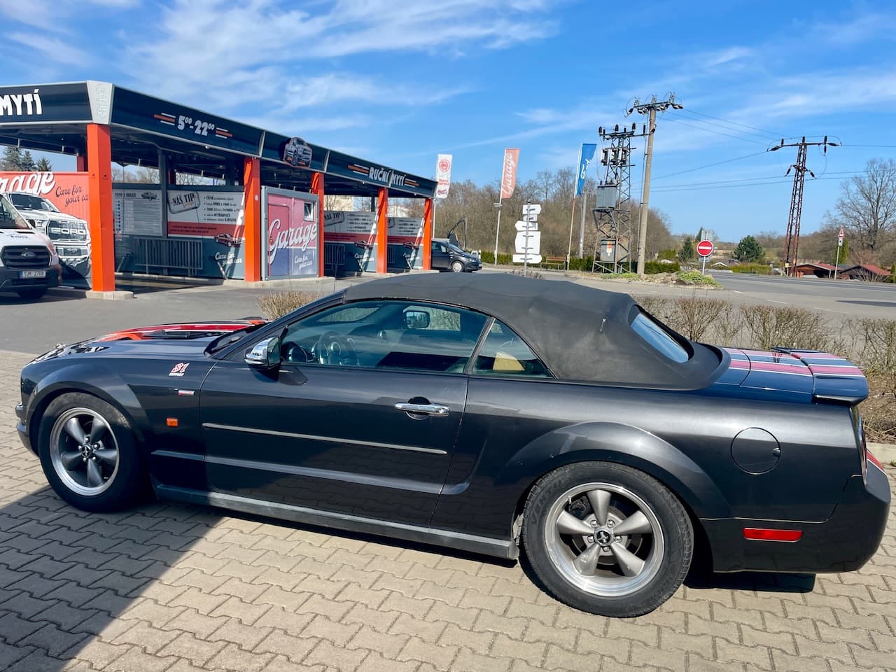 2007 Ford MUSTANG - 5