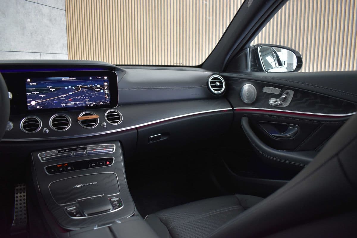 2020 Mercedes-Benz E-CLASS - 10