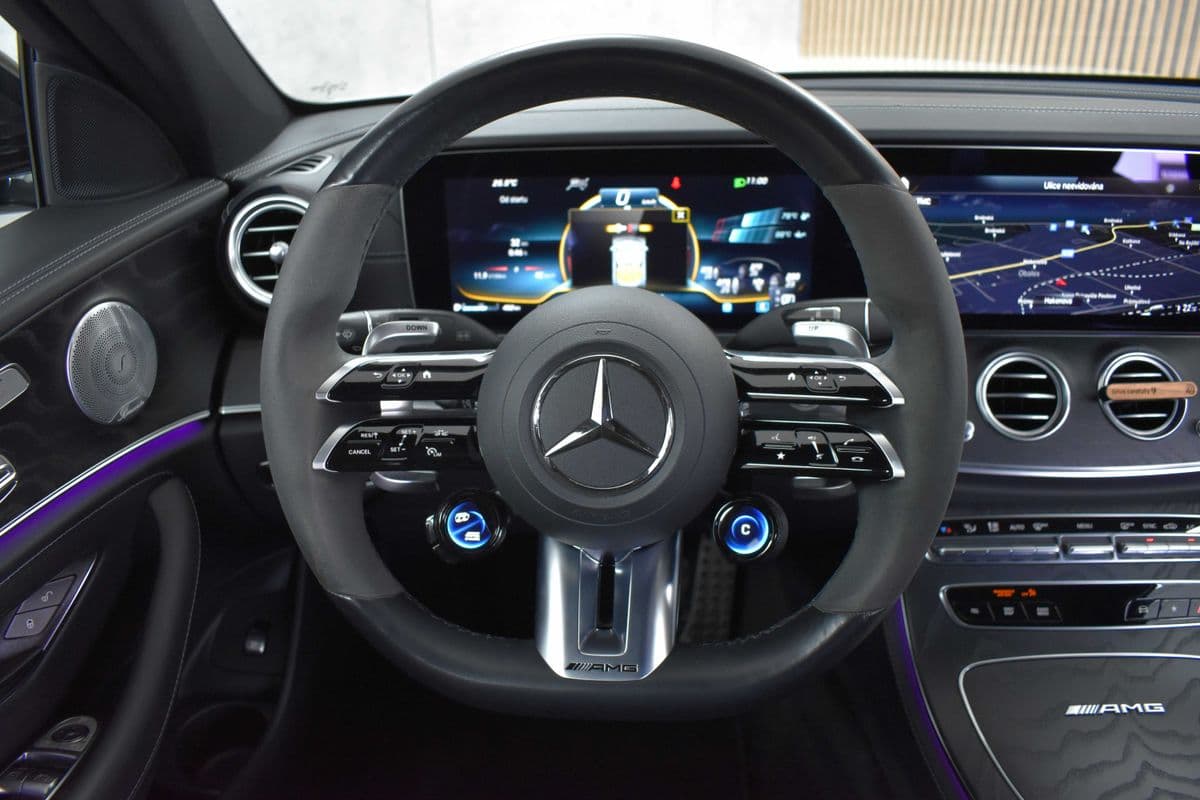 2020 Mercedes-Benz E-CLASS - 18