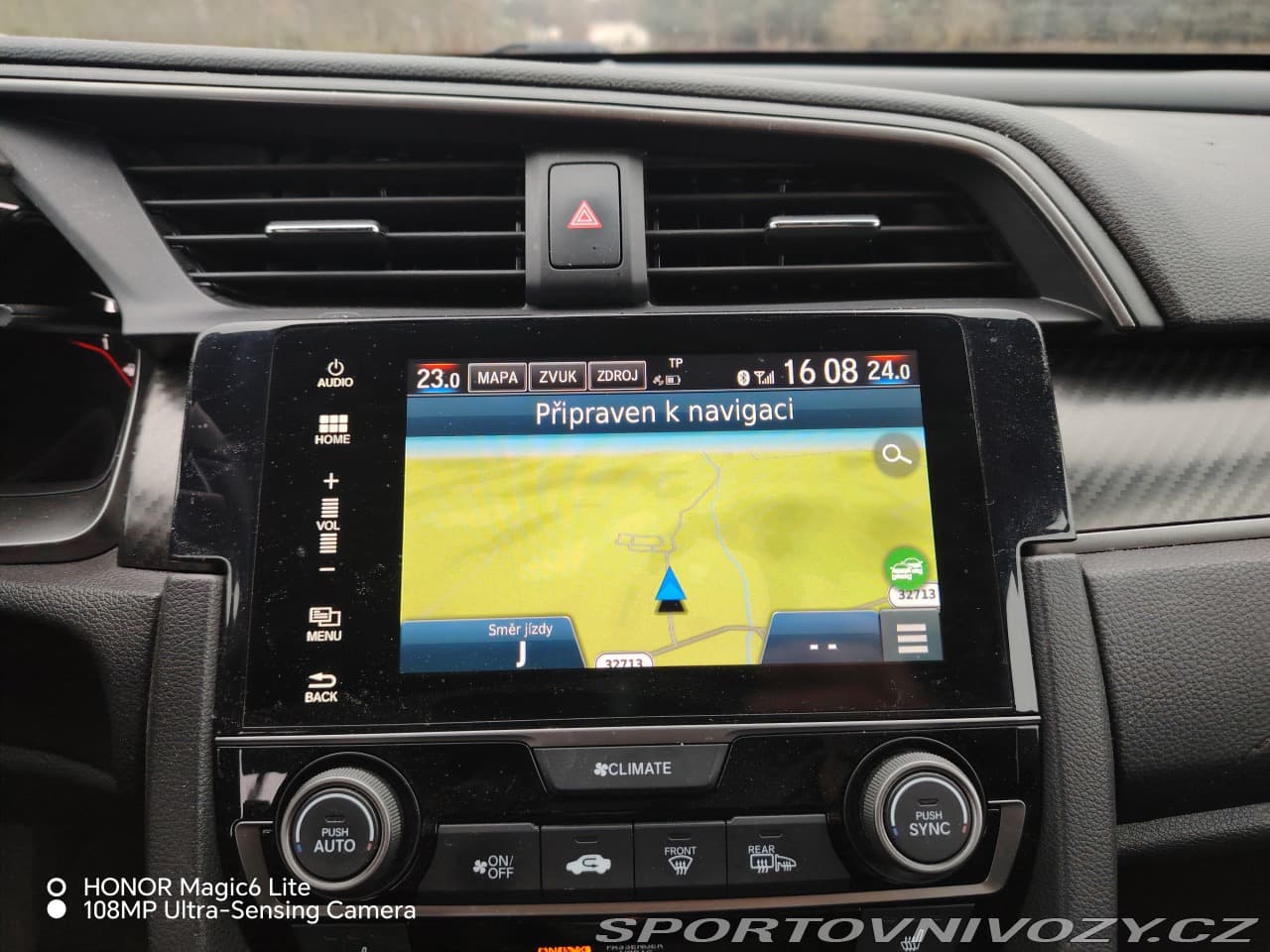 2018 Honda CIVIC - 18