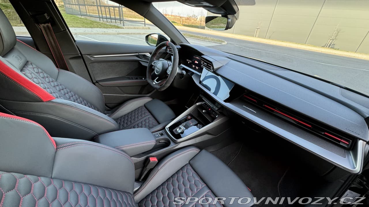 2024 Audi RS3 - 8
