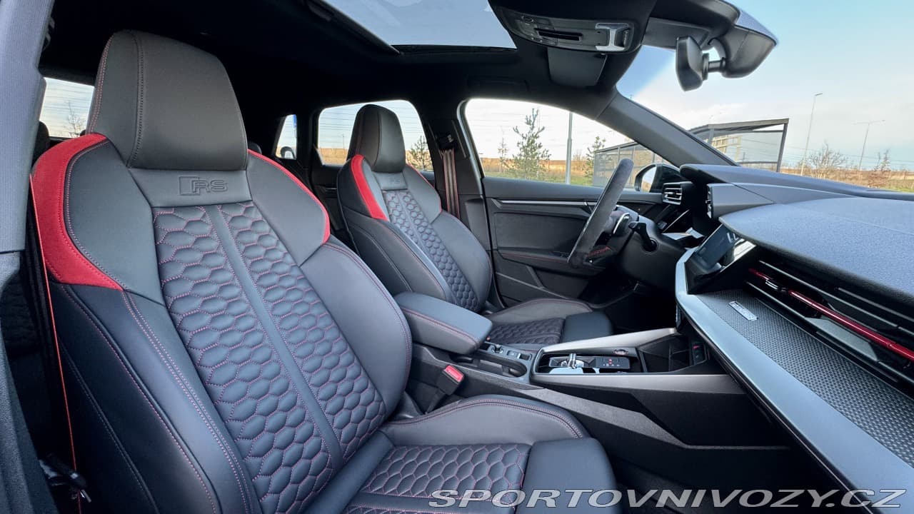 2024 Audi RS3 - 9