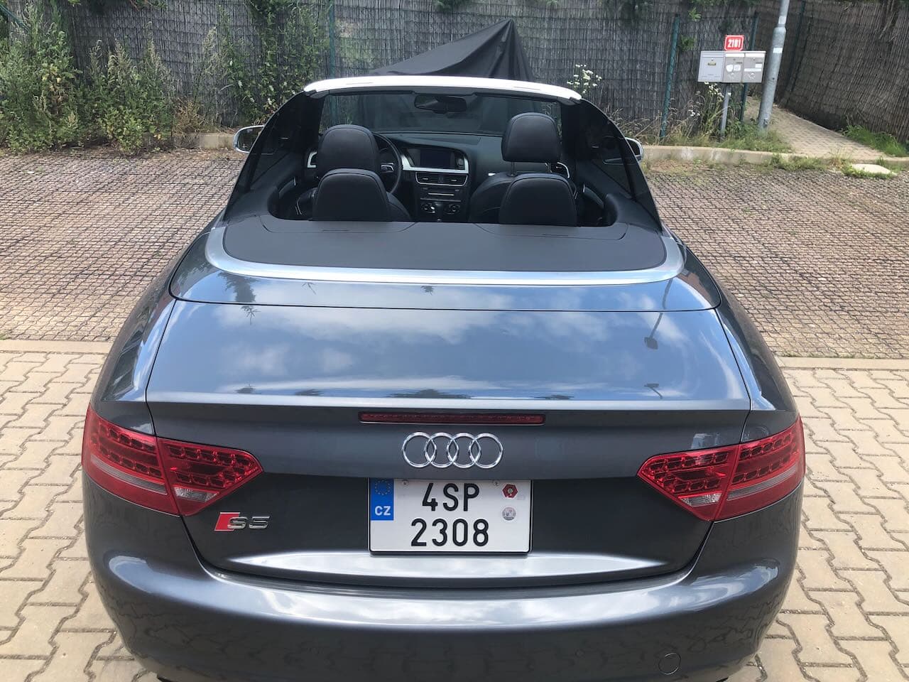 2012 Audi S5 - 14