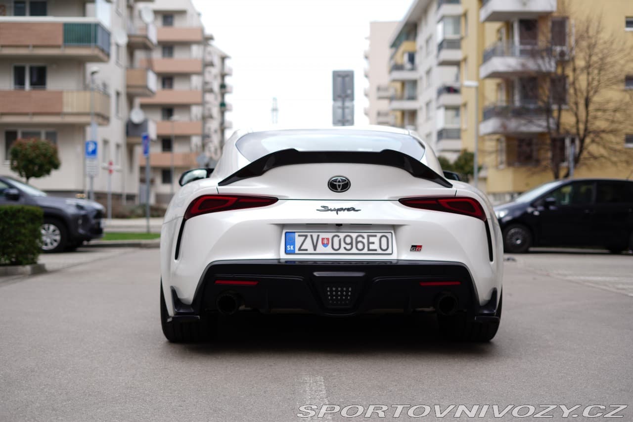 2021 Toyota SUPRA - 12