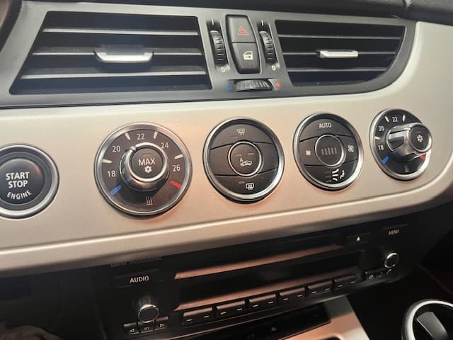 2011 BMW Z4 - 9