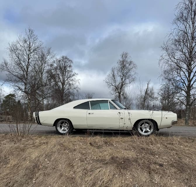 1968 Dodge CHARGER - 3