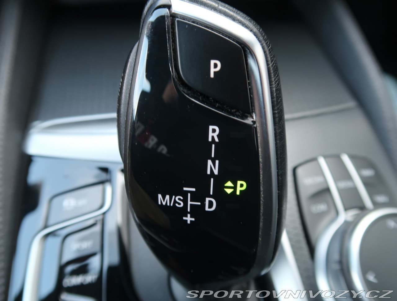 2020 BMW 5-SERIES - 23