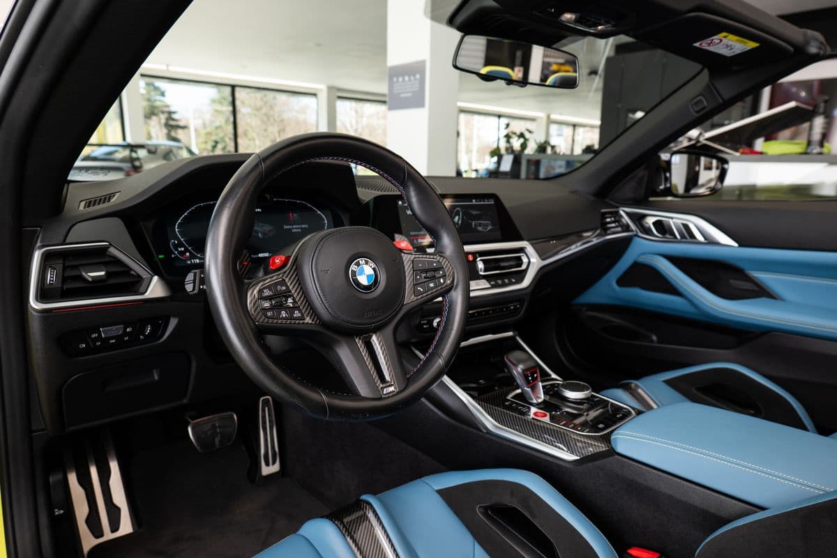2021 BMW M4 - 5