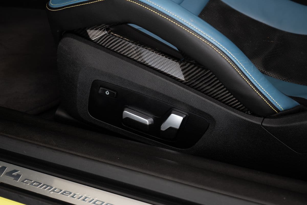 2021 BMW M4 - 8