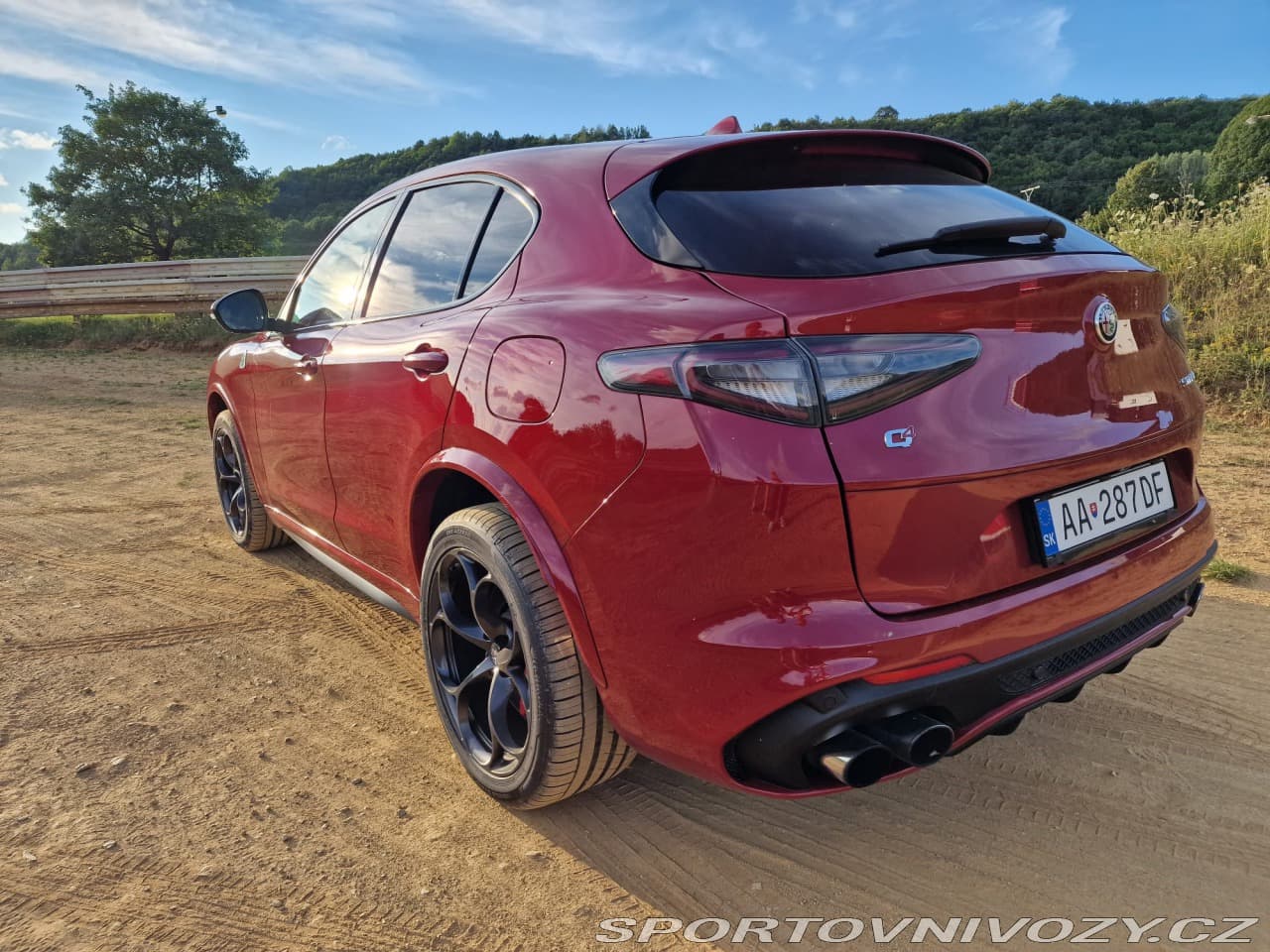 2019 Alfa Romeo STELVIO - 9