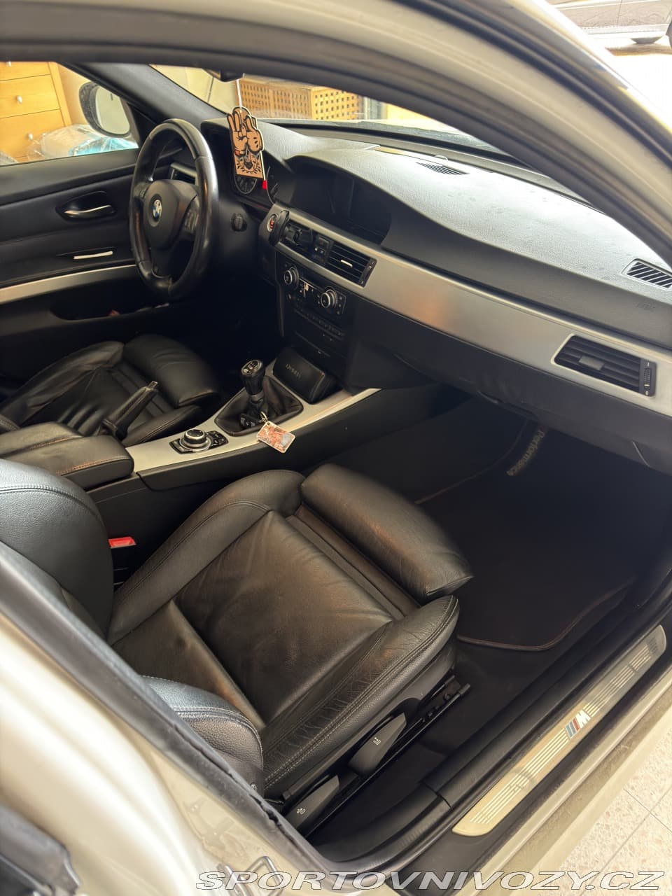 2010 BMW 3-SERIES - 7
