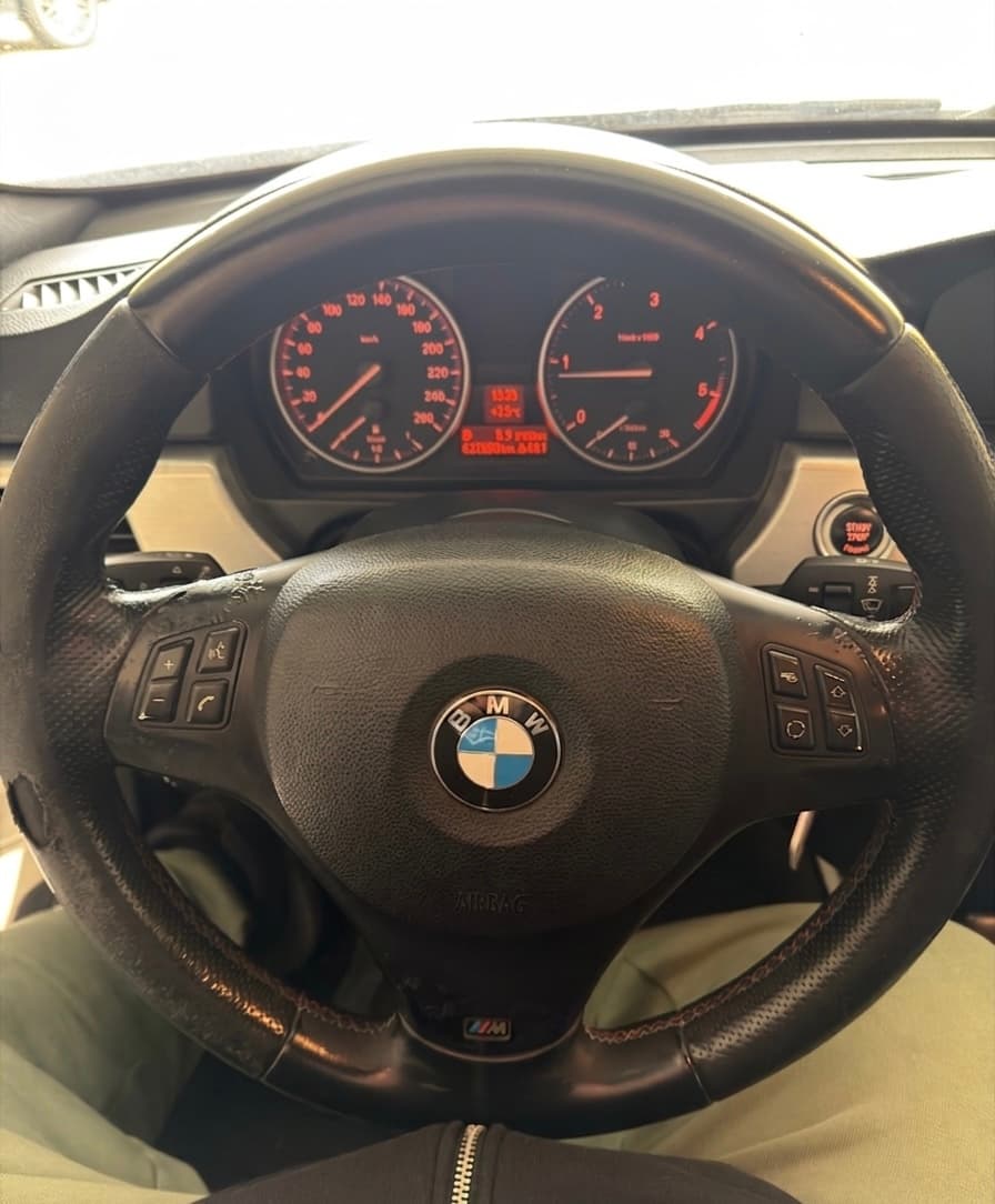 2010 BMW 3-SERIES - 8
