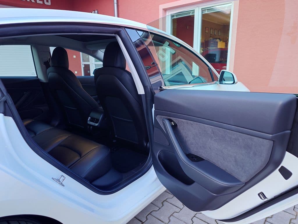 2019 Tesla MODEL 3 - 18