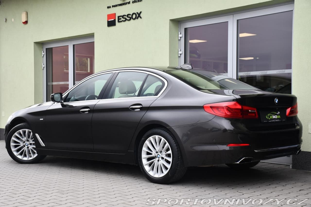 2017 BMW 5-SERIES - 3