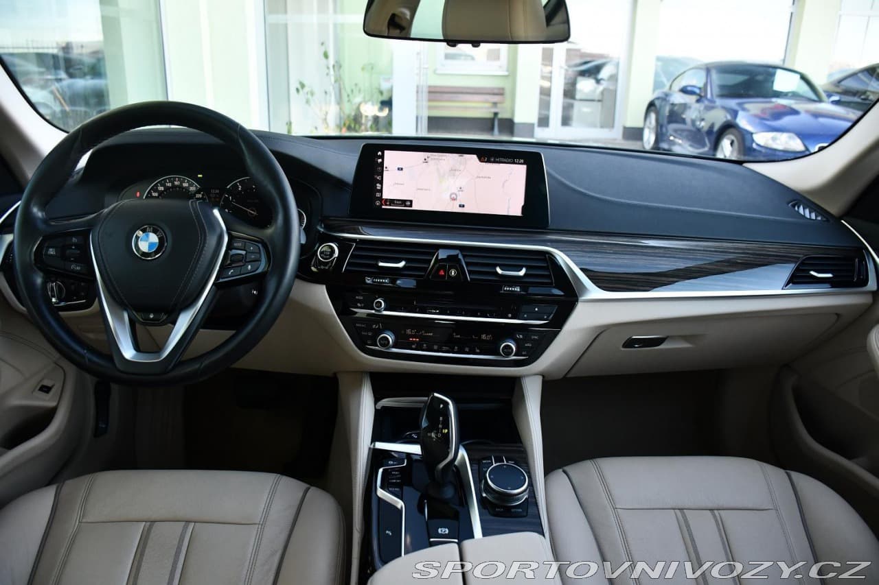 2017 BMW 5-SERIES - 5