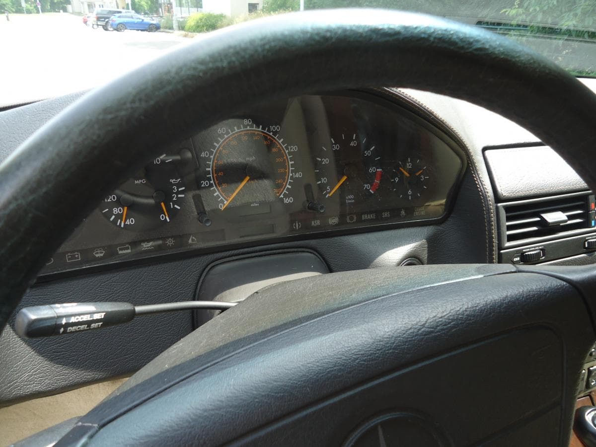 1995 Mercedes-Benz SL - 11