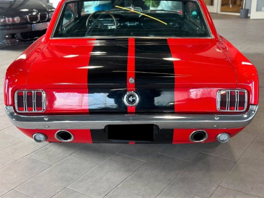 1965 Ford MUSTANG - 10