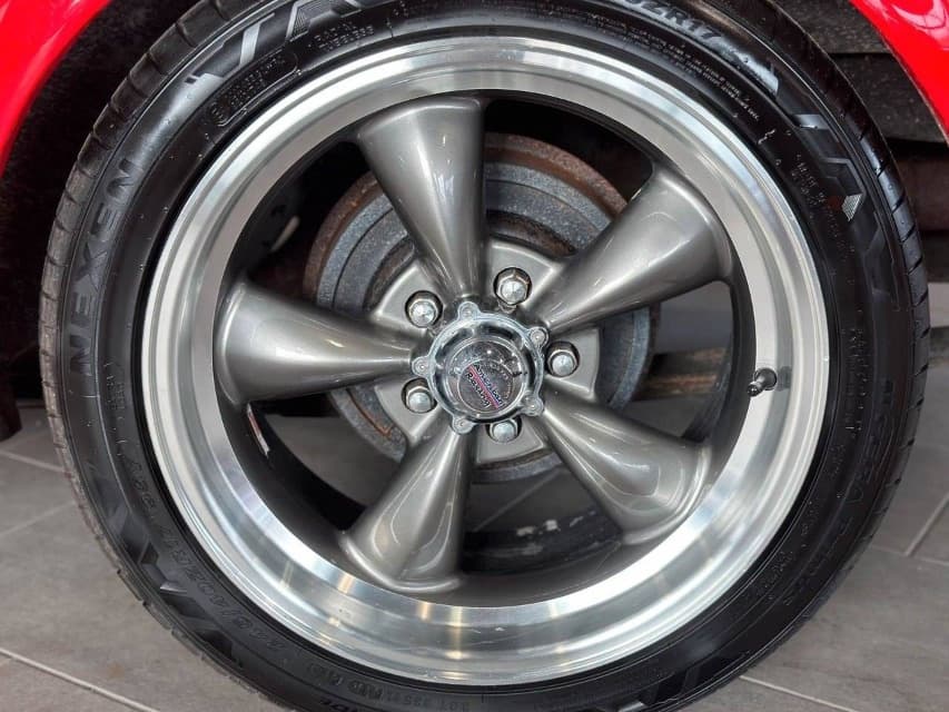 1965 Ford MUSTANG - 11