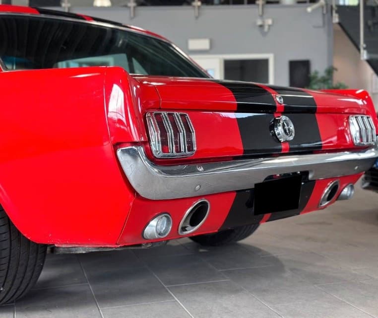 1965 Ford MUSTANG - 7
